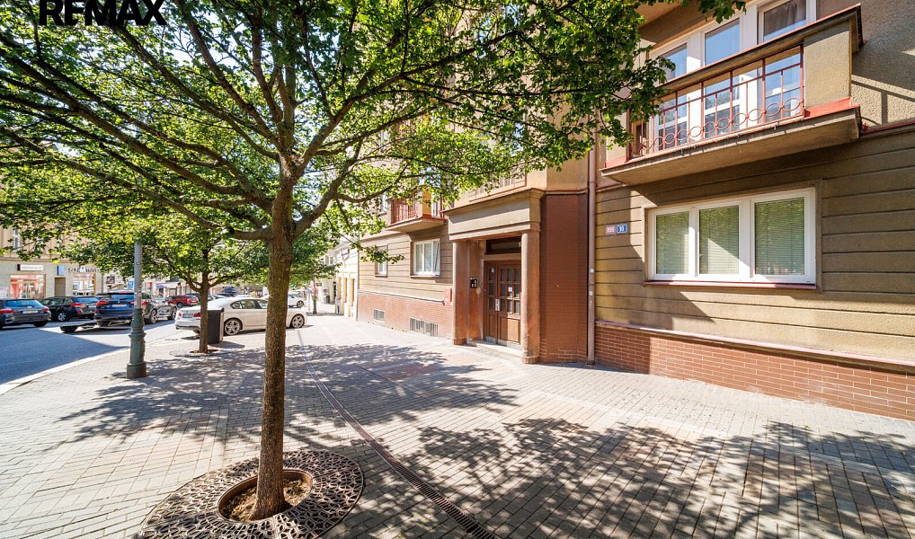 Pronájem bytu 3+kk 82 m², Karlovy Vary – náhled fotky 2