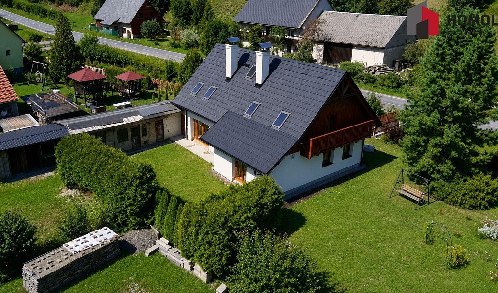Prodej domu 177 m² s pozemkem 945 m², Janov – náhled fotky 3