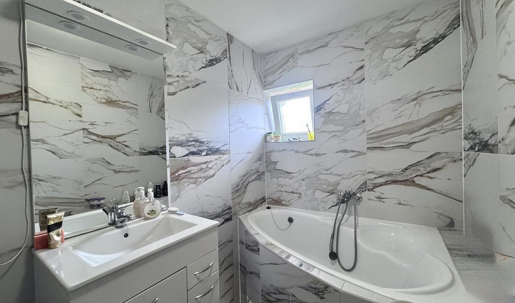 Prodej domu 92 m² s pozemkem 582 m², Chotěšice – náhled fotky 2