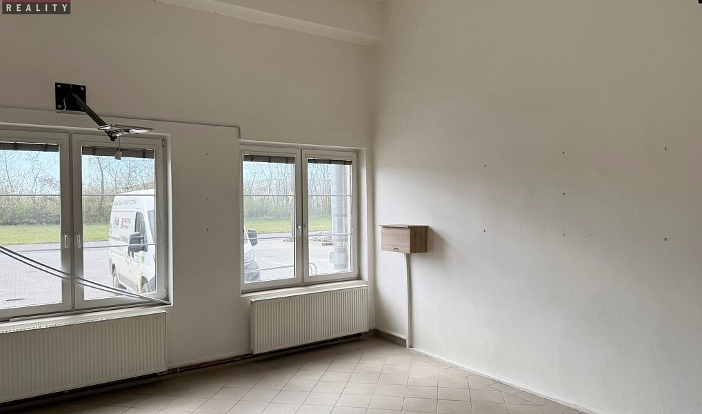 Pronájem skladovacích prostor 200 m², Olomouc – náhled fotky 5