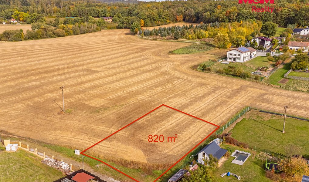 Prodej stavebního pozemku 820 m², Krhanice – náhled fotky 2