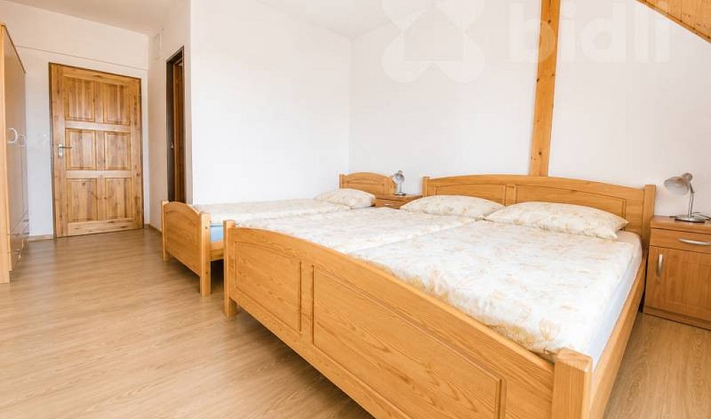 Prodej ubytovacího objektu 600 m², Stožec – náhled fotky 6