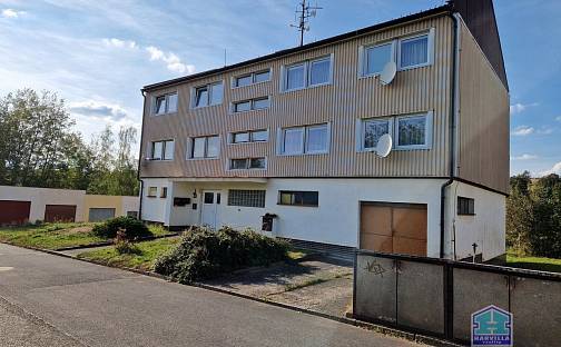 Prodej bytu 3+1 76 m², Americká, Stříbro, okres Tachov