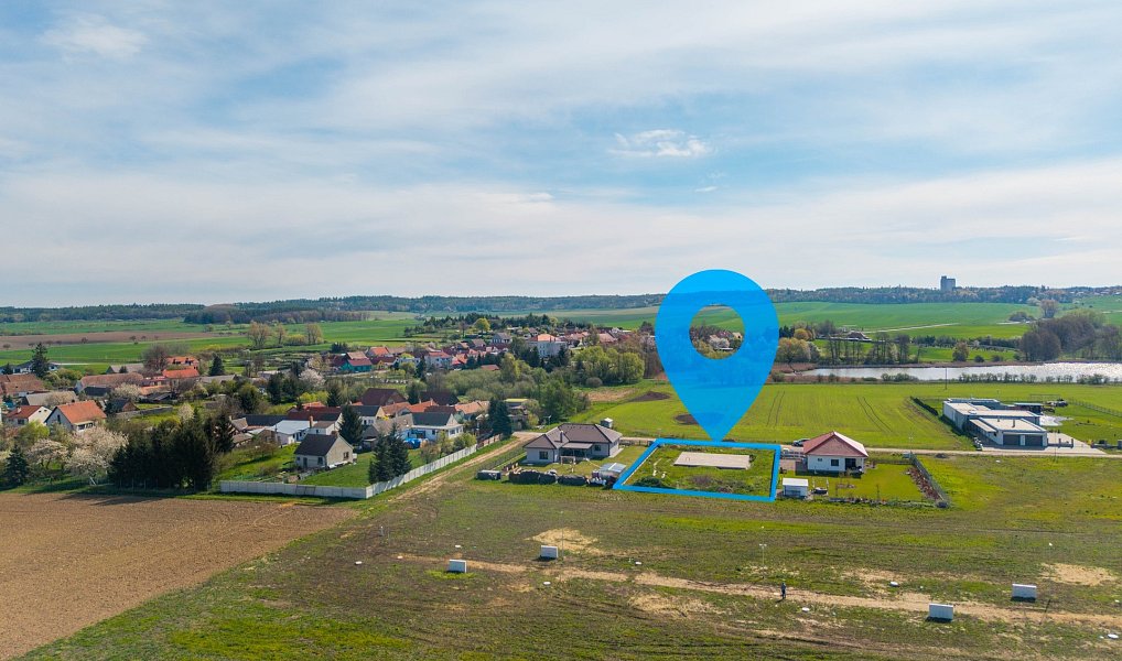 Prodej stavebního pozemku 1 133 m², Štítary – náhled fotky 6