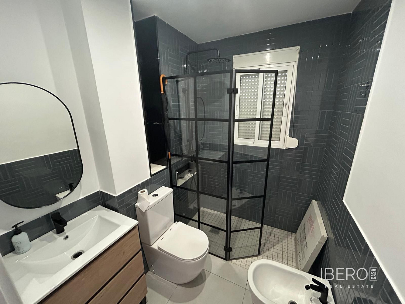 Prodej bytu 2+kk 41 m² — photo 3