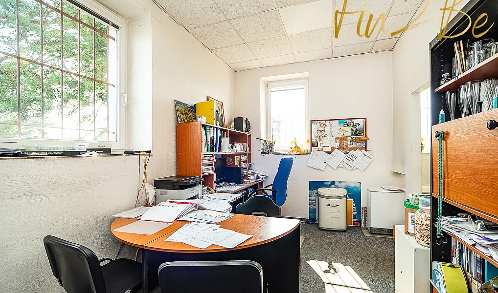 Prodej výrobních prostor 350 m², Dobříš – náhled fotky 12