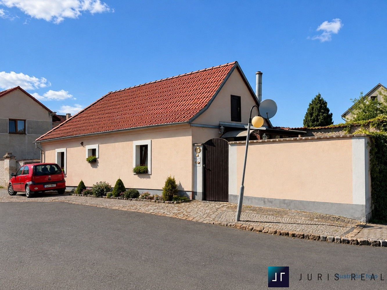Prodej domu 49 m² s pozemkem 82 m²