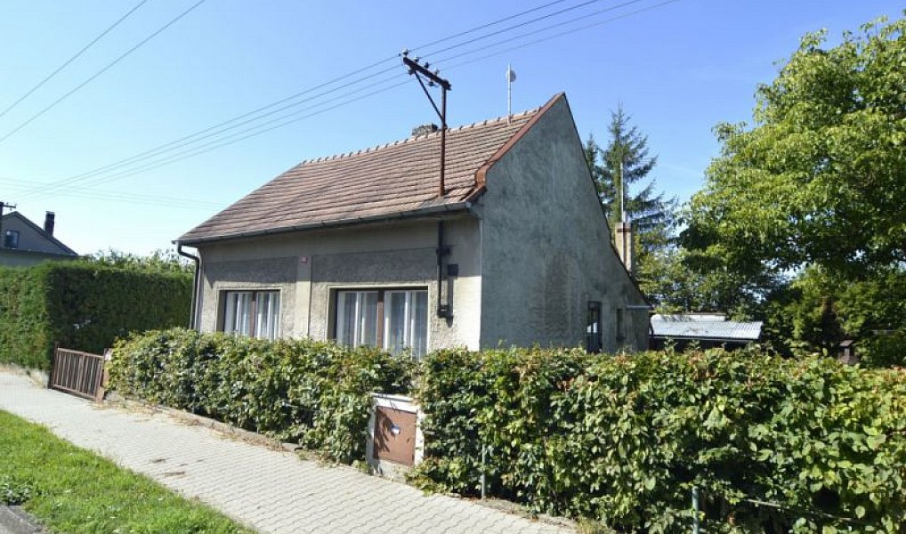 Prodej domu 75 m² s pozemkem 447 m², Holice – náhled fotky 3