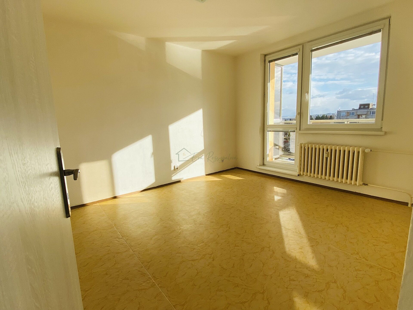 Pronájem bytu 1+1 32 m² — photo 3