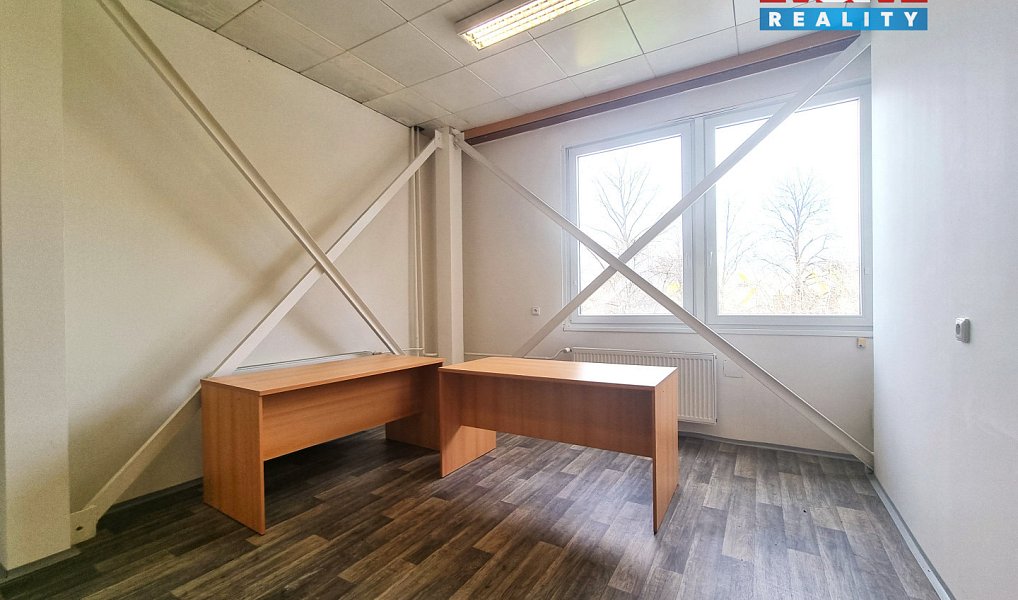 Pronájem kanceláře 18 m², Hodonín – náhled fotky 3