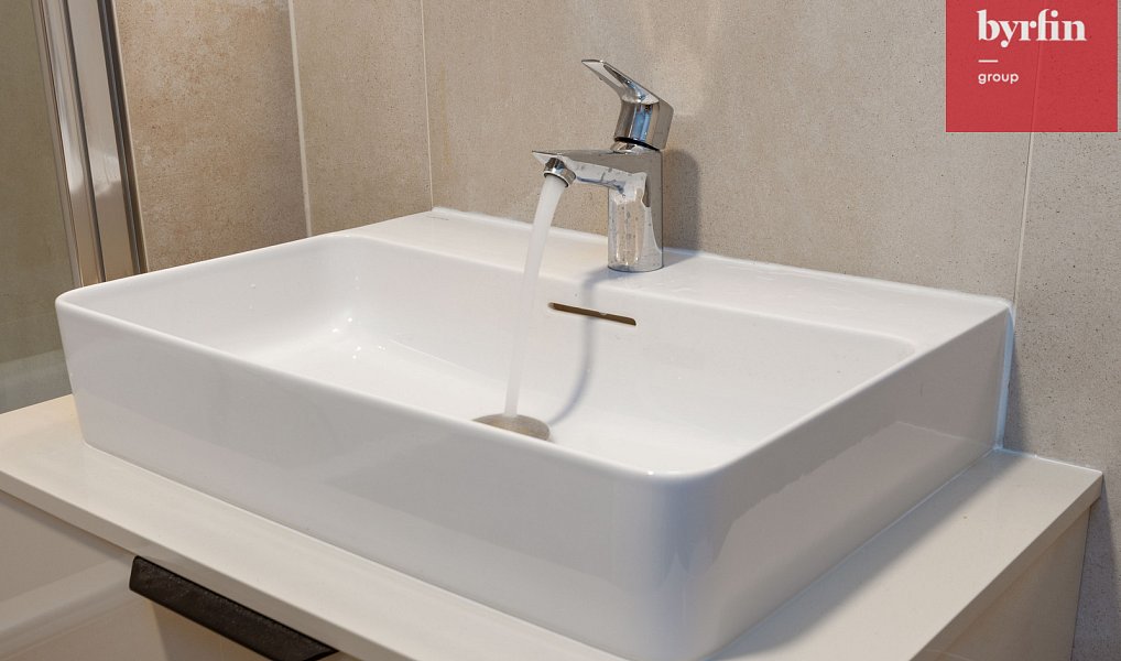 Prodej bytu 2+kk 56 m², Praha – náhled fotky 17