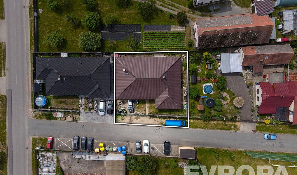 Prodej domu 227 m² s pozemkem 513 m², Sopřeč – náhled fotky 22