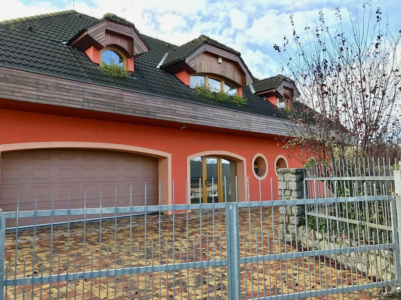 Prodej domu 295 m² s pozemkem 2 077 m² – fotografie 5