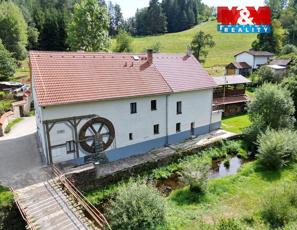 Prodej ubytovacího objektu 217 m² — photo 2