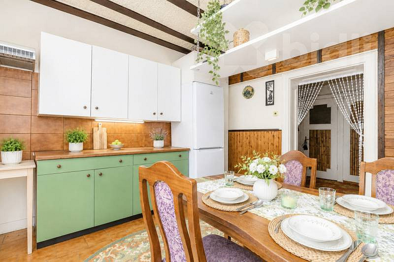 Prodej domu 310 m² s pozemkem 1 623 m² – fotografie 2