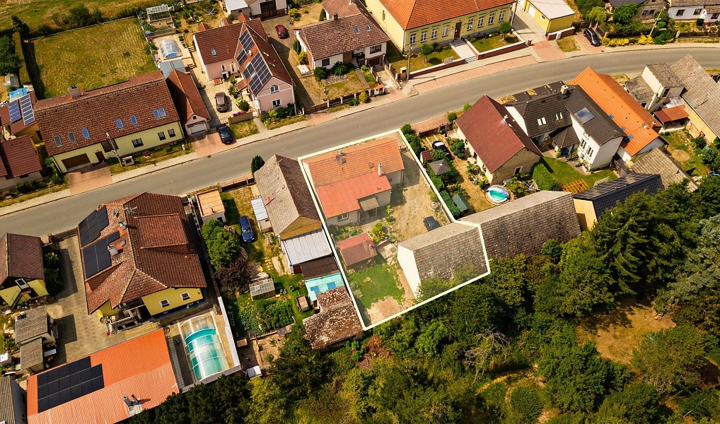 Prodej rodinného domu, 90 m², Plzeň-sever, Nevřeň
