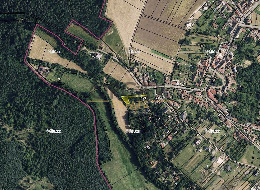 Prodej pozemku 268 m² – fotografie 4