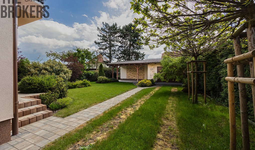 Prodej bytu 4+kk 97 m², Praha – náhled fotky 21