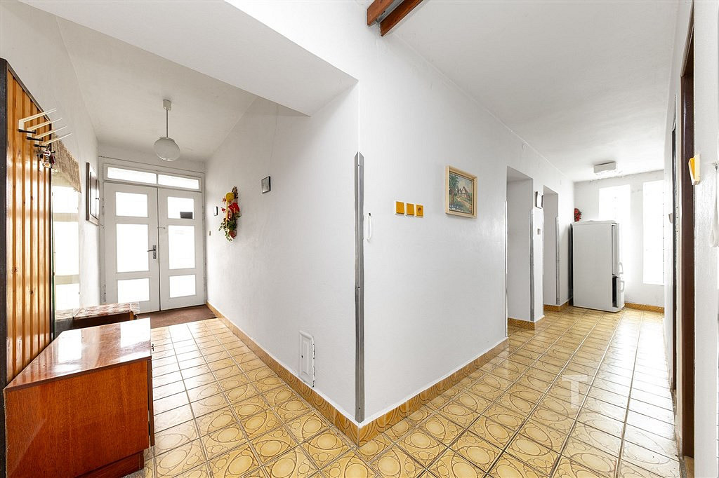 Prodej domu 200 m² s pozemkem 519 m² — photo 3