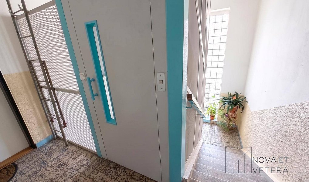 Prodej bytu 4+kk 79 m², Praha – náhled fotky 19