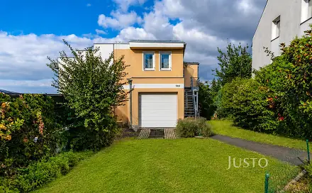 Prodej domu 206 m² s pozemkem 351 m², U hájovny, Praha 8 - Ďáblice