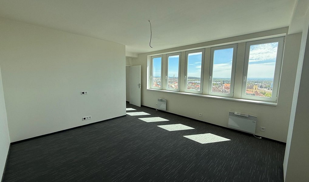 Pronájem bytu 3+kk 97 m², Chomutov – náhled fotky 6