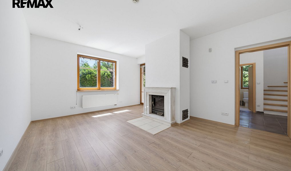 Prodej domu 120 m² s pozemkem 449 m², Karlovy Vary – náhled fotky 3