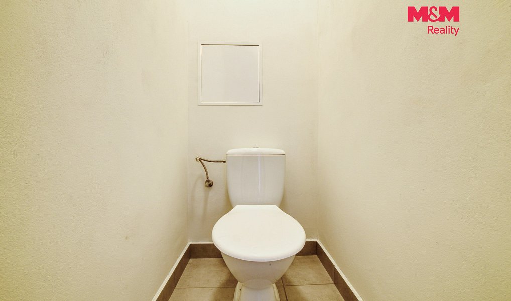 Pronájem bytu 1+1 39 m², Cheb – náhled fotky 9