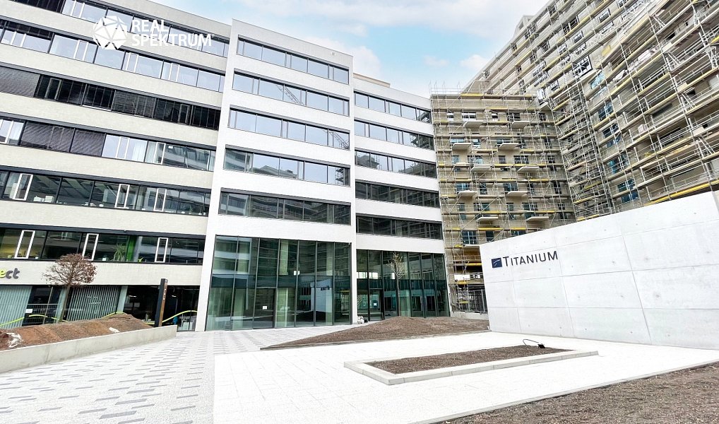 Pronájem kanceláře 160 m², Brno – fotka 1 z 15