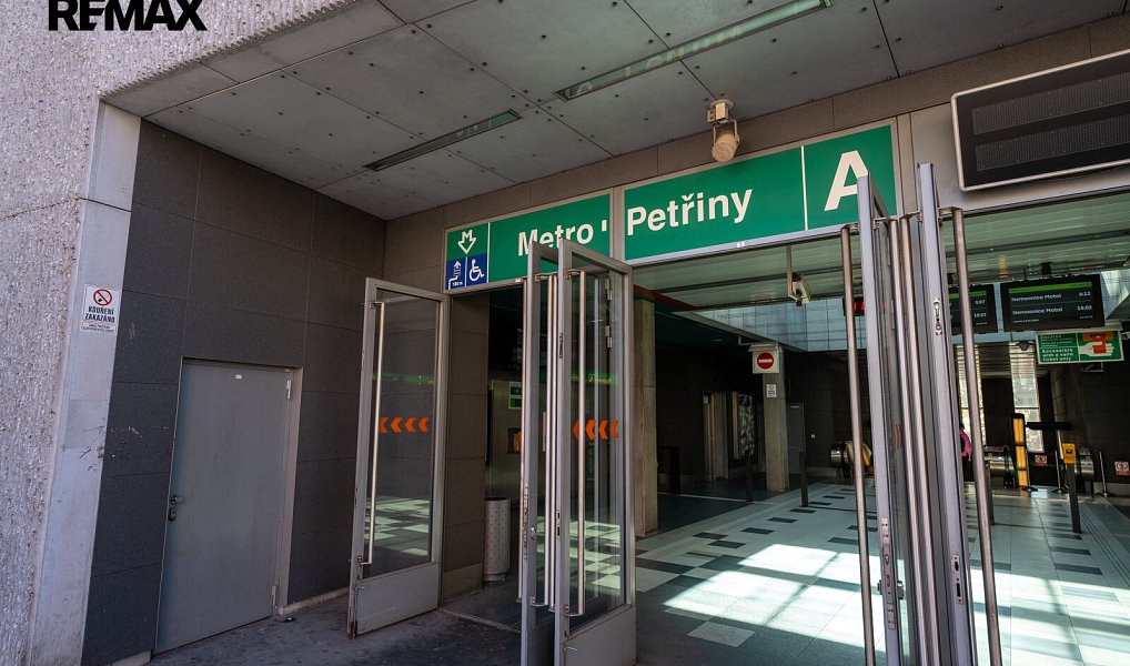 Prodej bytu 2+1 51 m², Praha – náhled fotky 26