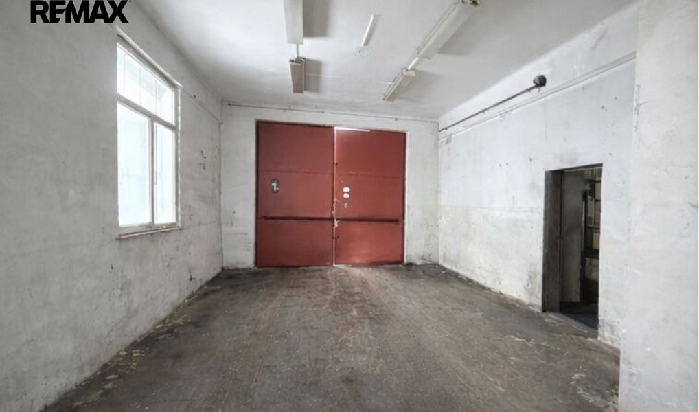 Pronájem obchodních prostor 442 m², Praha – náhled fotky 3