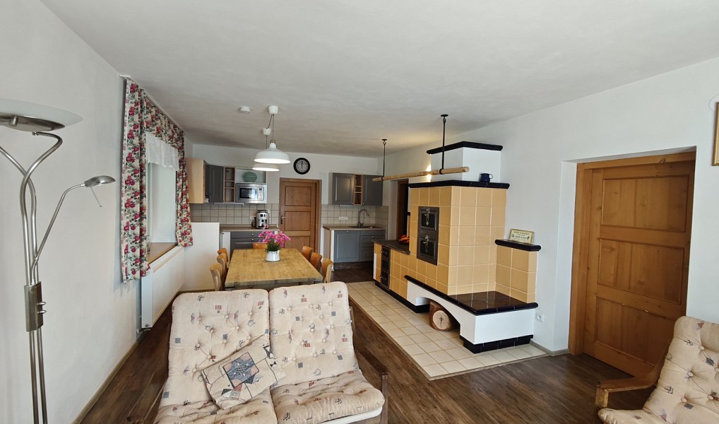 Pronájem domu 110 m² s pozemkem 21 000 m², Sněžné – náhled fotky 7