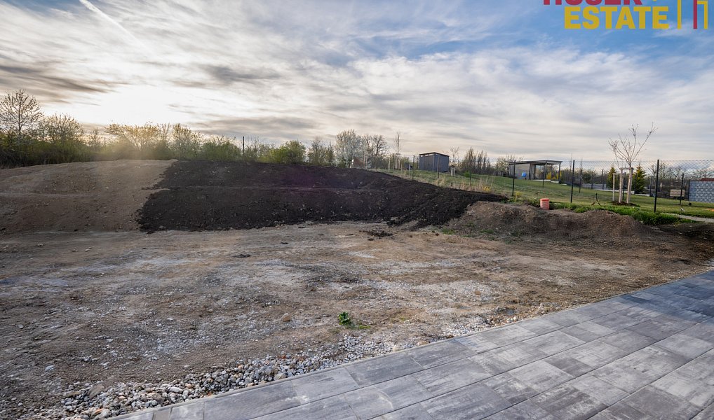 Prodej domu 197 m² s pozemkem 737 m², Holubice – náhled fotky 23