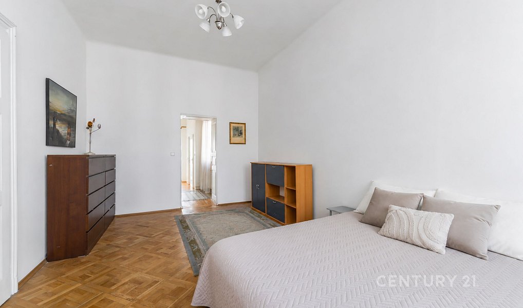 Prodej bytu 2+1 100 m², Praha – náhled fotky 6