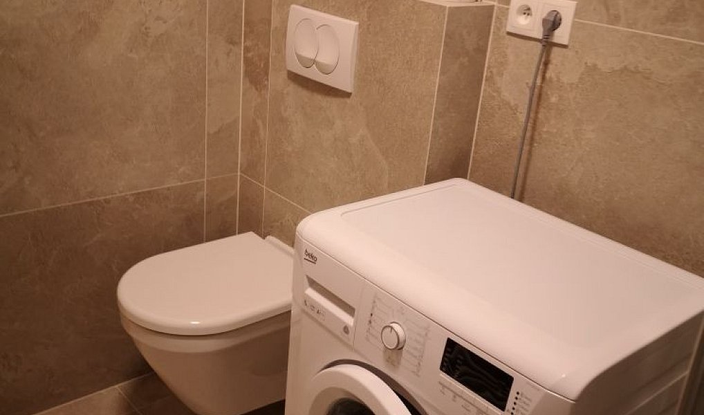 Pronájem bytu 2+kk 72 m², Zlín – náhled fotky 12