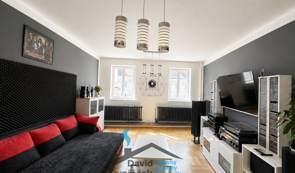 Prodej nájemního domu, činžáku 665 m², Hradec Králové – náhled fotky 6