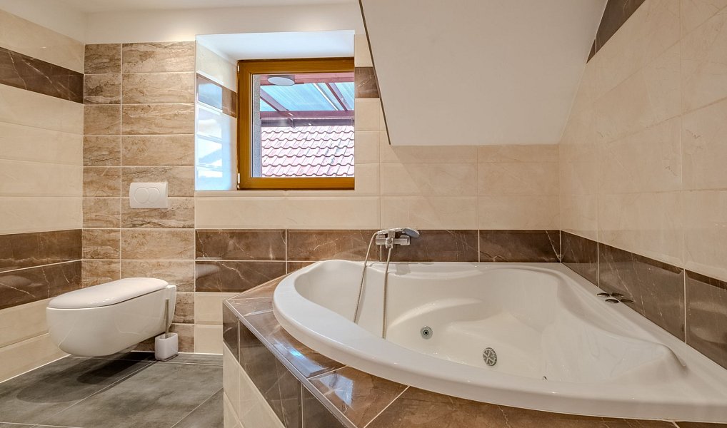 Prodej domu 181 m² s pozemkem 656 m², Vrbčany – náhled fotky 20