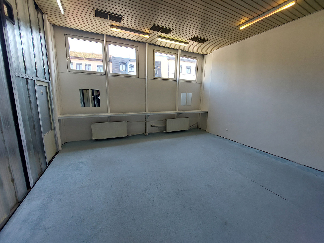 Pronájem kanceláře 30 m² – fotografie 4