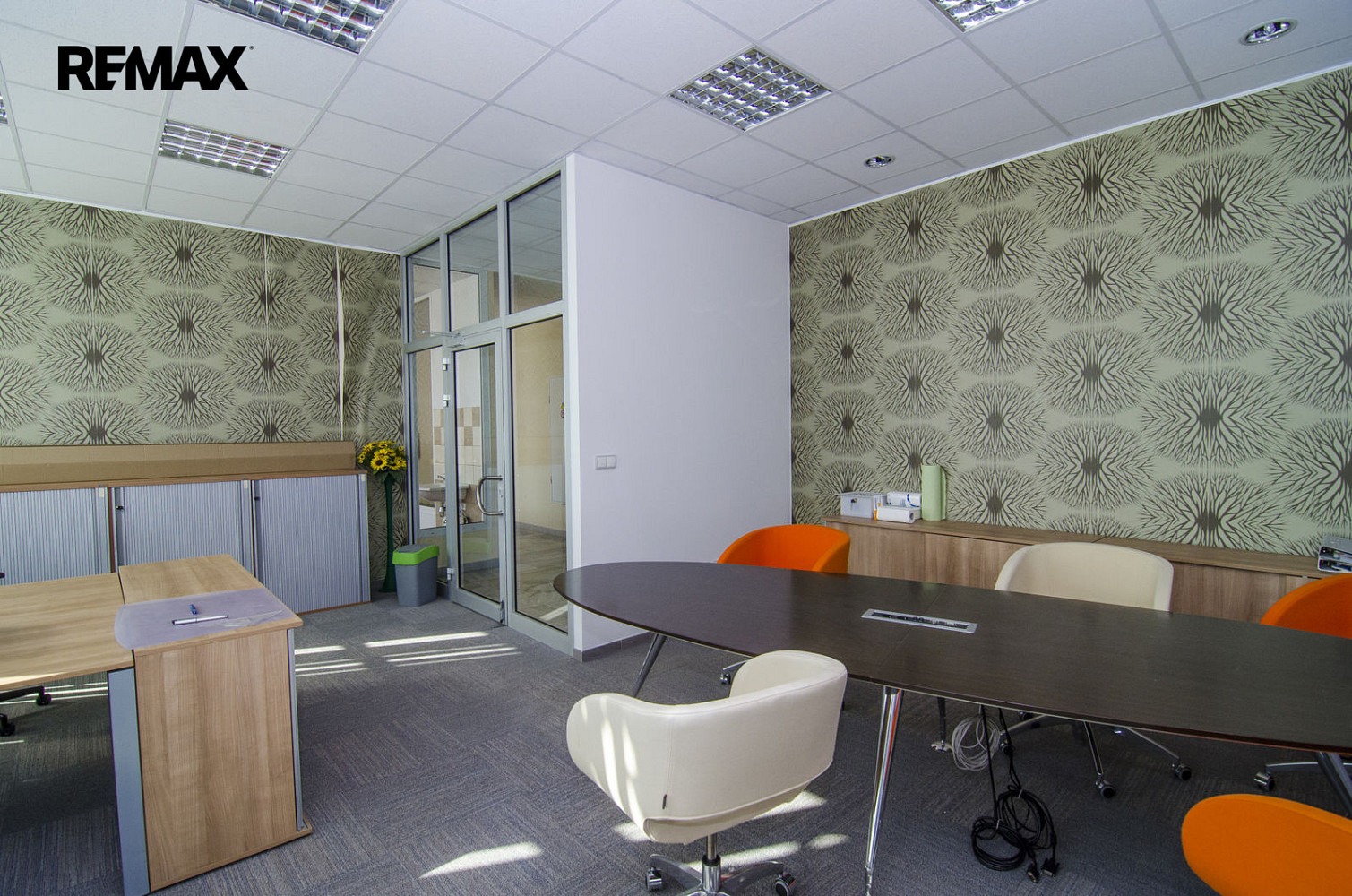 Pronájem kanceláře 34 m² – fotografie 3
