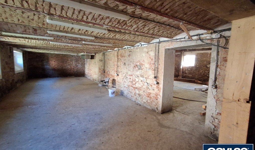 Prodej výrobních prostor 2 000 m², Šebkovice – náhled fotky 11