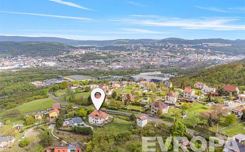 Prodej domu 300 m² s pozemkem 906 m², Hostovická, Ústí nad Labem - Hostovice