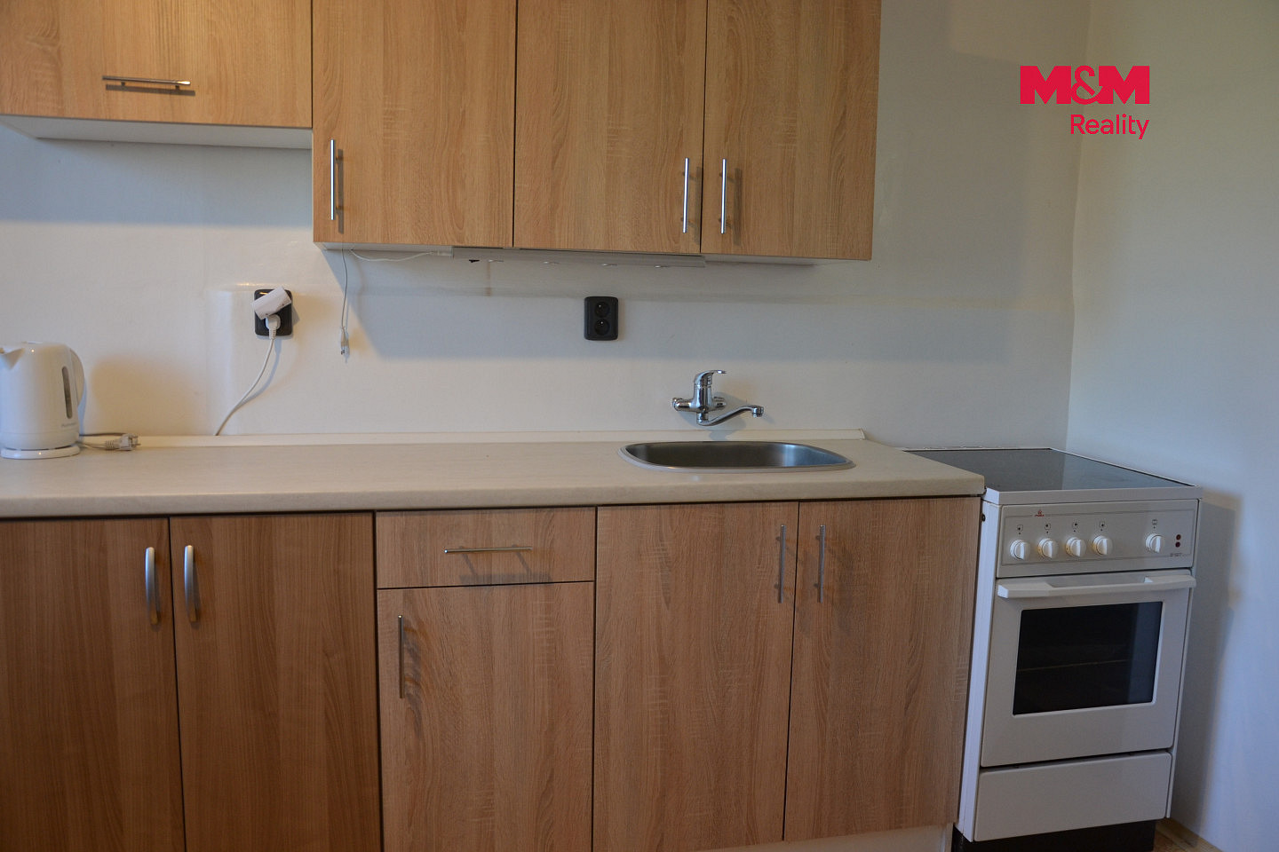 Prodej domu 240 m² s pozemkem 1 308 m² – fotografie 3