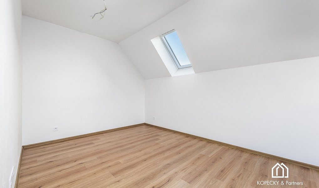 Prodej domu 139 m² s pozemkem 237 m², Praha – náhled fotky 23