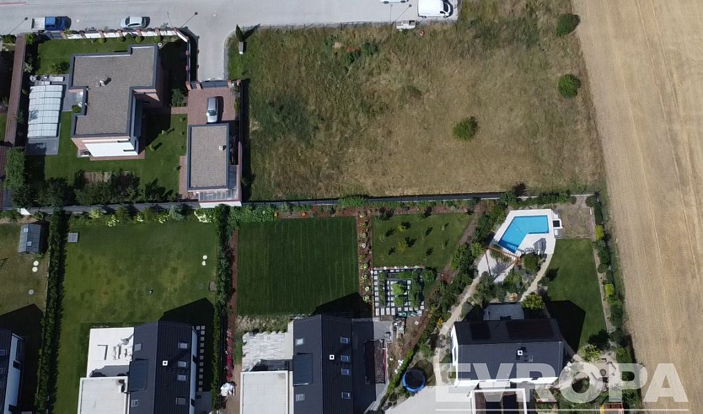 Prodej stavebního pozemku 791 m², Veleň – náhled fotky 4