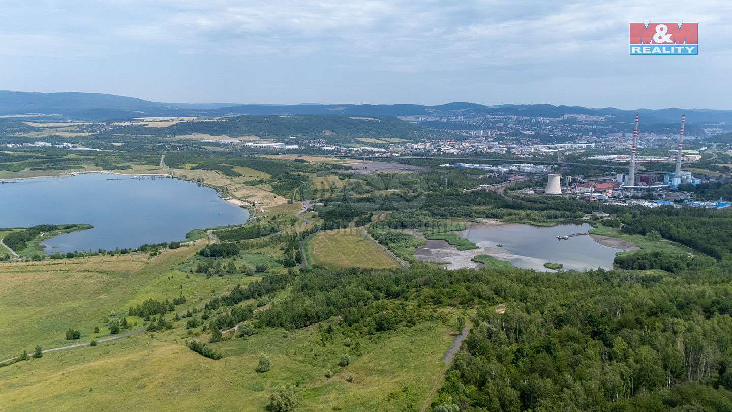 Prodej louky 185 572 m²