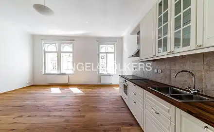 Pronájem bytu 2+kk 65 m²