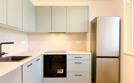 Pronájem bytu 1+1 35 m², Absolonova, Brno - Komín