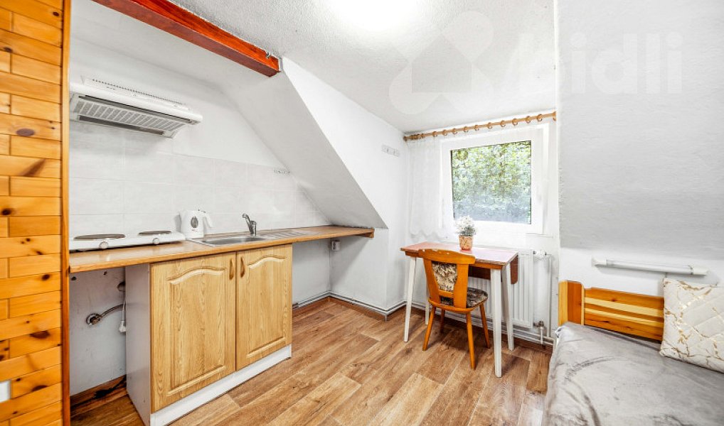 Prodej domu 149 m² s pozemkem 320 m², Dolní Dvůr – náhled fotky 16