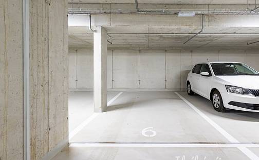 Pronájem garážového parkovacího stání, Vysočanská, Praha 9 - Vysočany