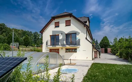 Prodej domu 226 m² s pozemkem 1 089 m², Okružní, Písek - Hradiště